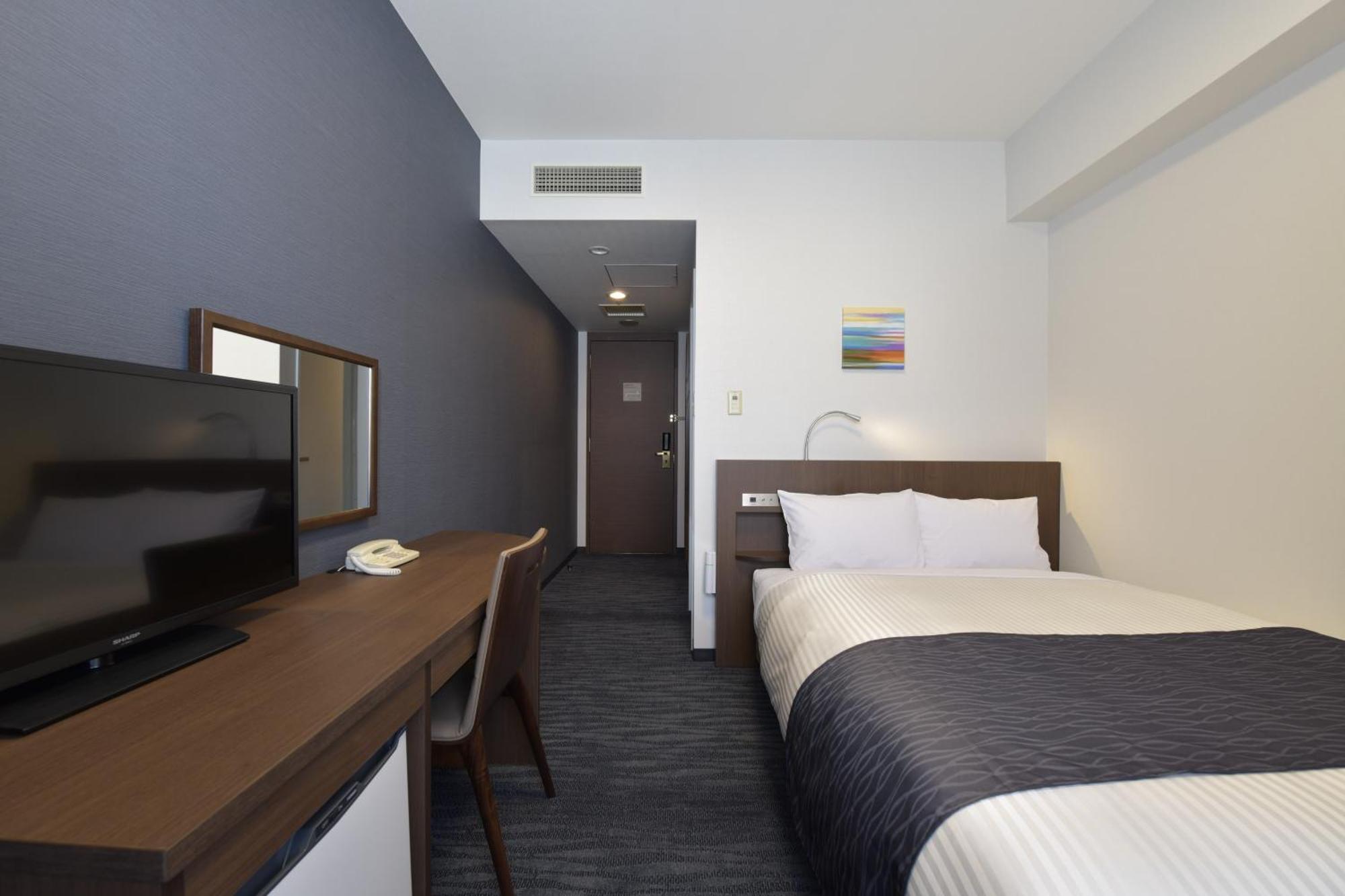 Hotel Port Plaza Chiba Exterior foto A single room at a hotel in Japan