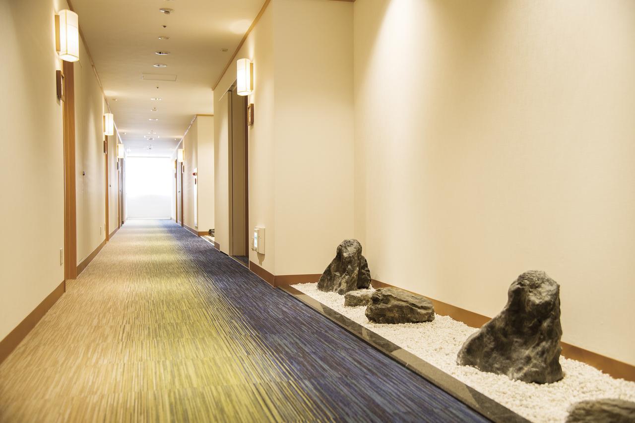 Hotel Port Plaza Chiba Exterior foto A corridor in a hotel